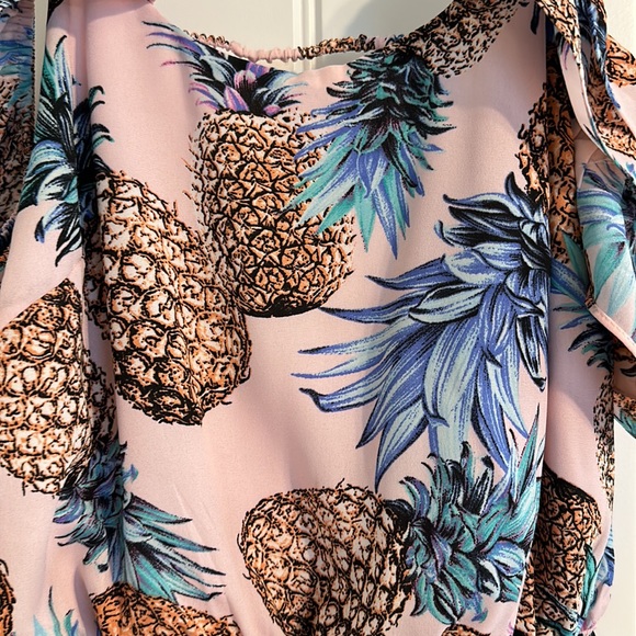 Buddy Love Tropical Pineapple Romper - Picture 2 of 9